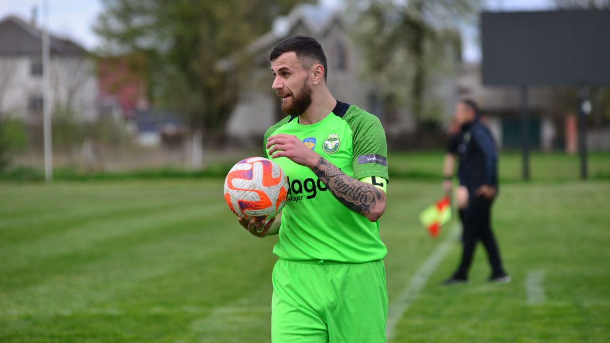 O’Neill faces Celtic goalkeeper dilemma as Sinisalo eyes long-term No.1 shirt