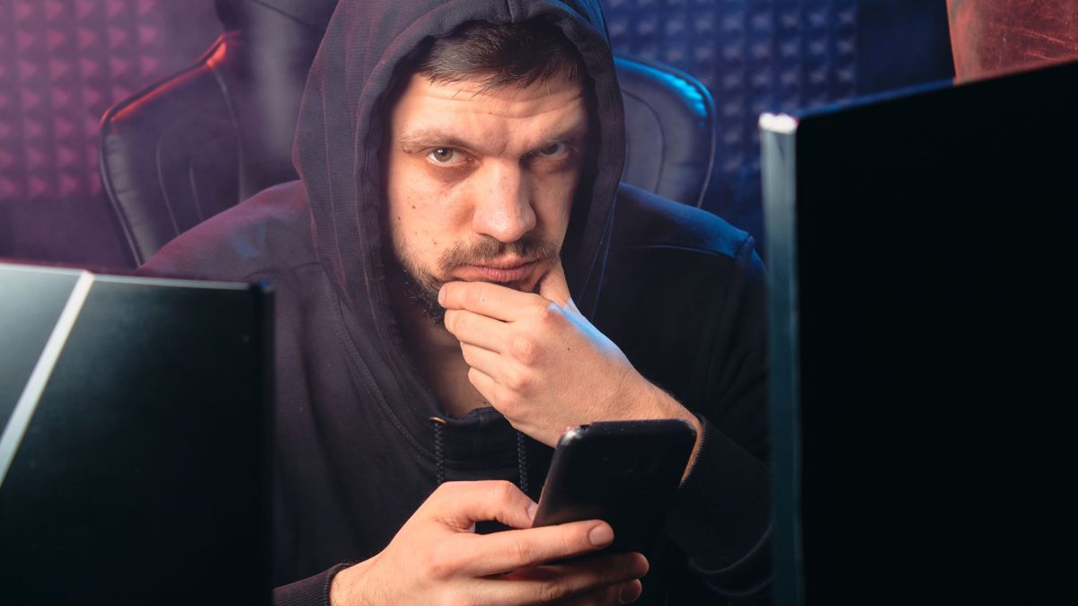Bruno Fernandes deepfake used by illegal betting site to dupe punters